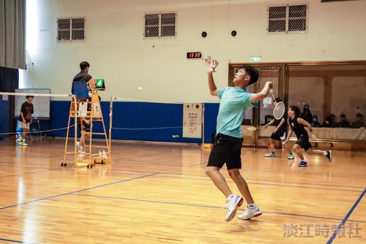 羽球班