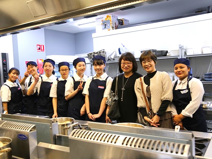 Junior_Abroad_Program_1_Image2